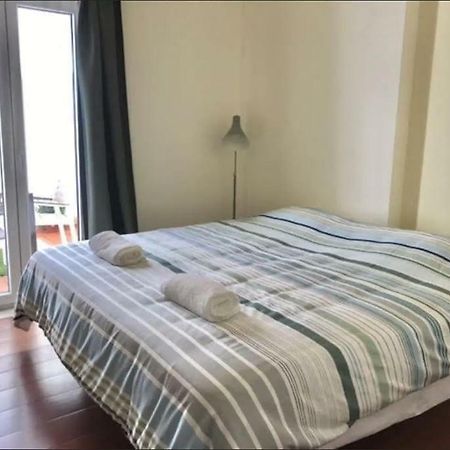 リスボンAmazing Flat In Madragoaアパートメント エクステリア 写真